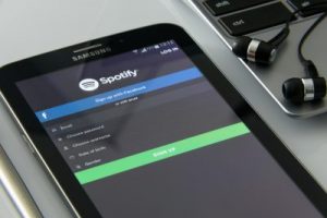 5 Aplikasi Pemutar Musik Offline Android Terbaik yang Wajib Diunduh